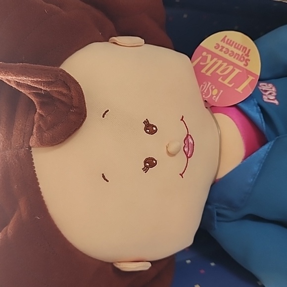 Rosie O'Donnell Talking Plush Doll - Picture 8 of 9